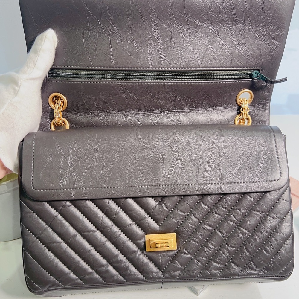 Chanel 226 Reissue Dark Grey Double Flap - Picture 7 of 10